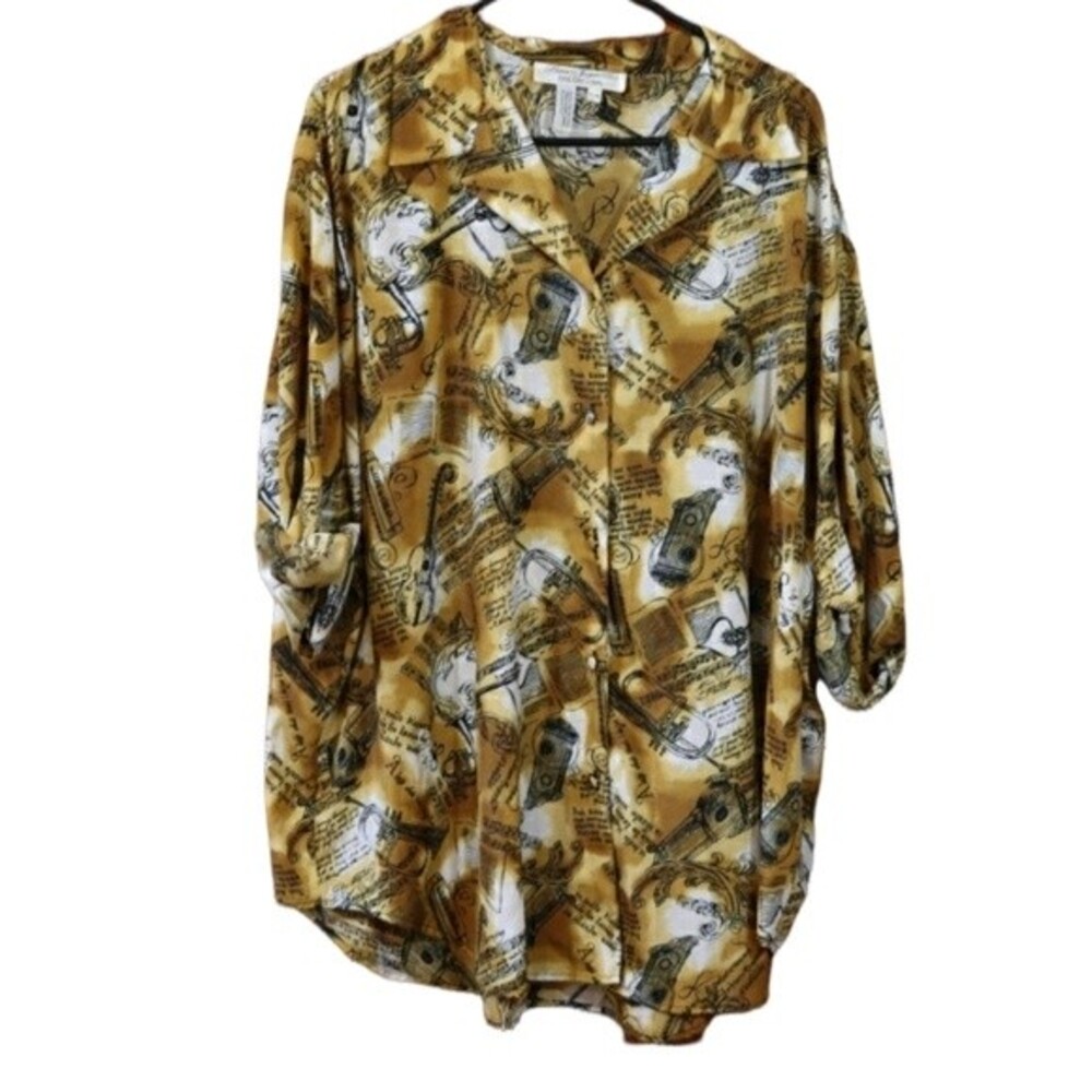 Laura & Jayne Two Vintage 90s Music Print Plus Size Button Up Top 20W